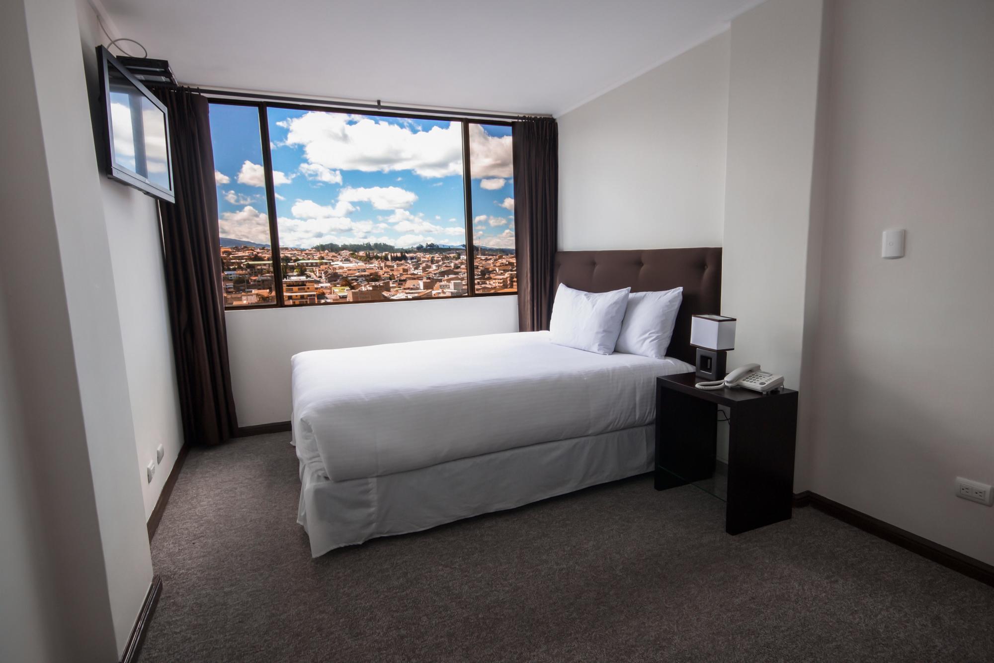 Hotel Presidente Κουένκα Εξωτερικό φωτογραφία