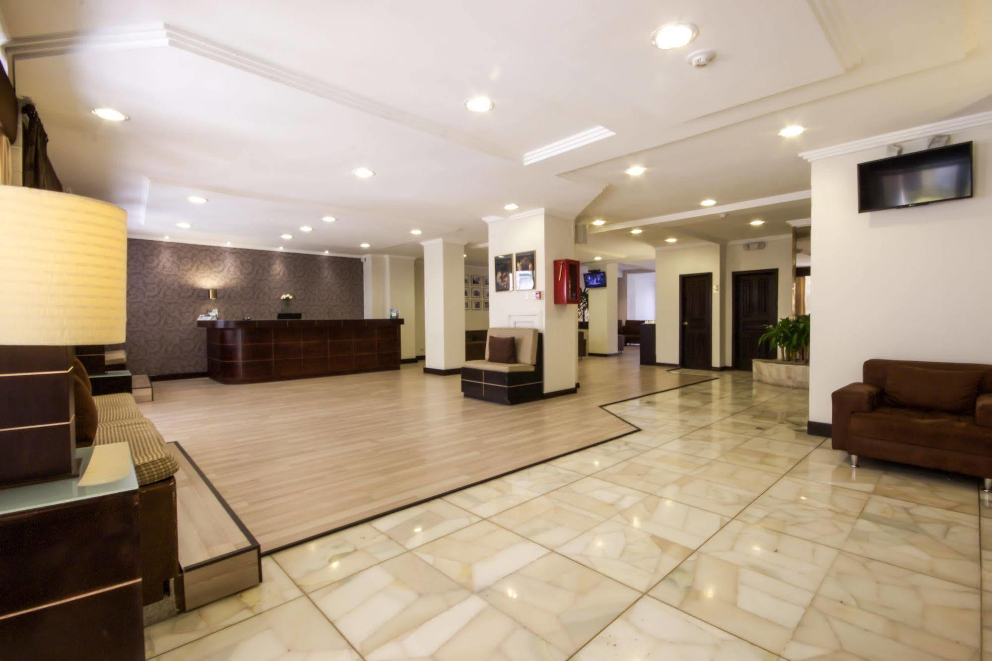 Hotel Presidente Κουένκα Εξωτερικό φωτογραφία