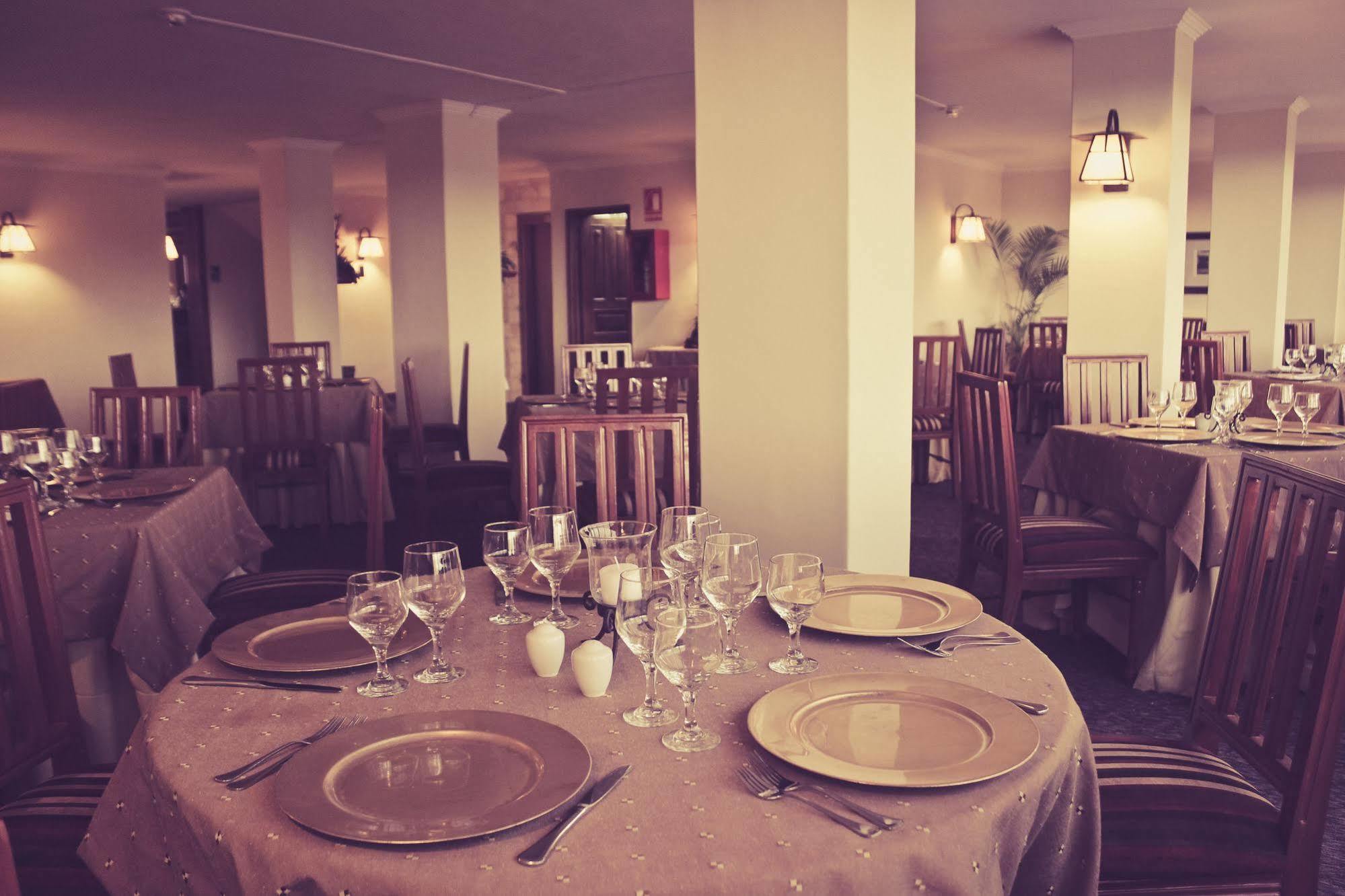 Hotel Presidente Κουένκα Εξωτερικό φωτογραφία