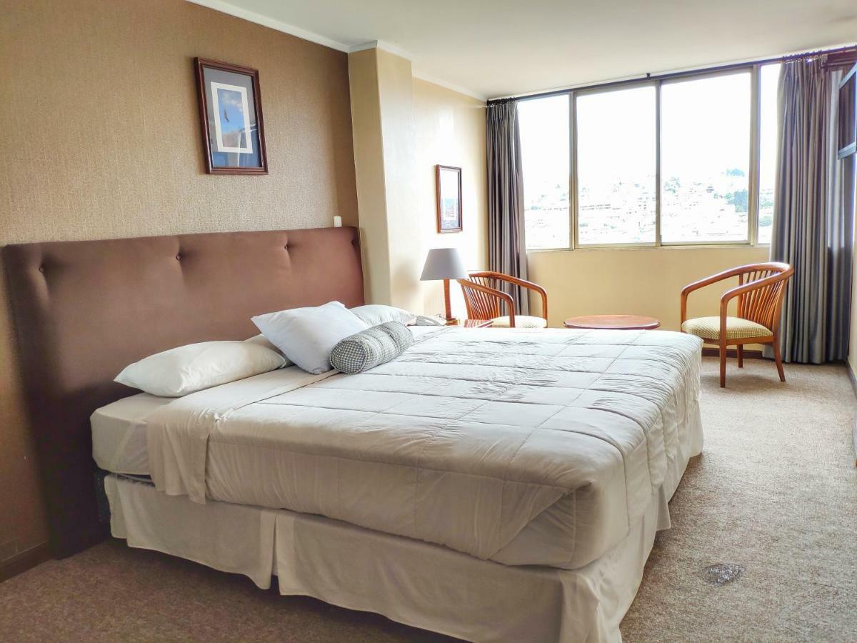 Hotel Presidente Κουένκα Εξωτερικό φωτογραφία